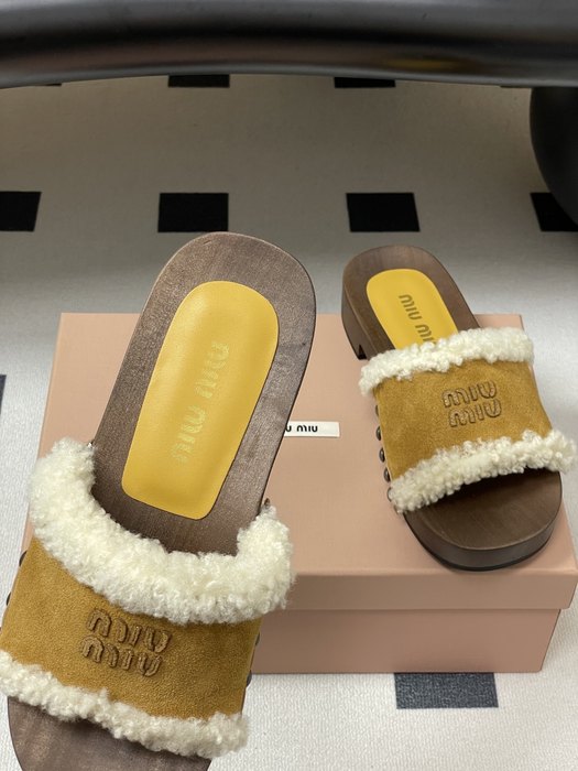 MiuMiu_women_shoes_yupoo_Original_quality