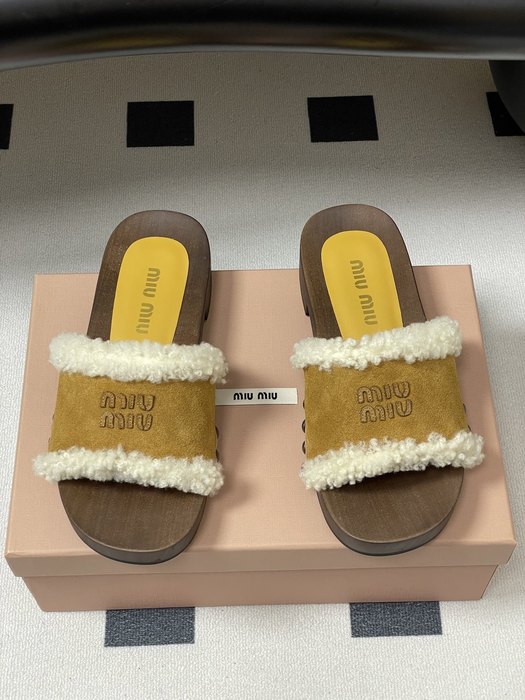 MiuMiu_women_shoes_yupoo_Original_quality