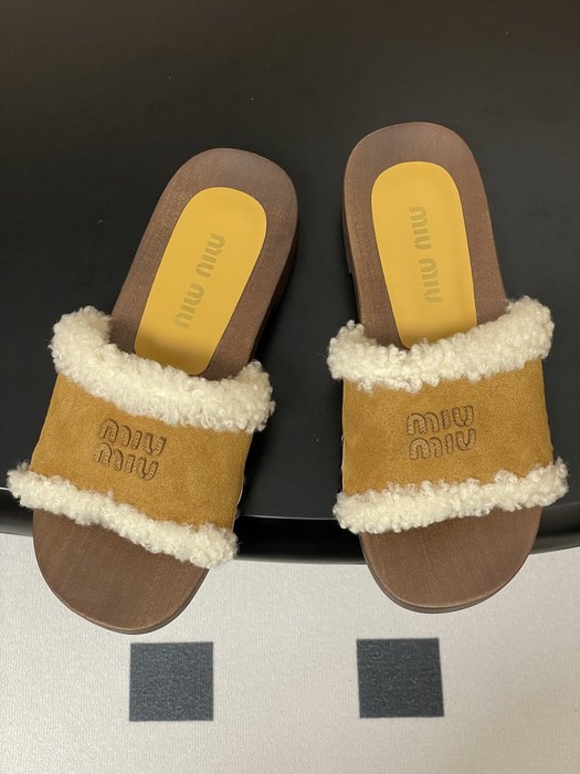 MiuMiu_women_shoes_yupoo_Original_quality