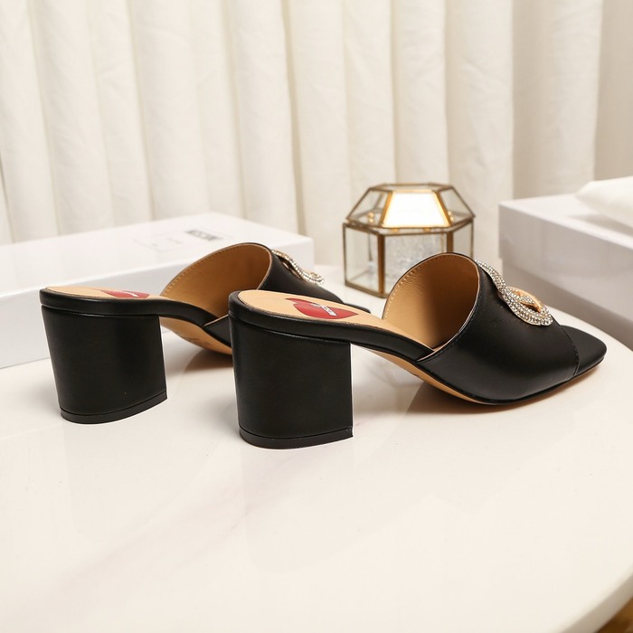 Moschino_Women_shoes_yupoo_Original_quality_size35-42