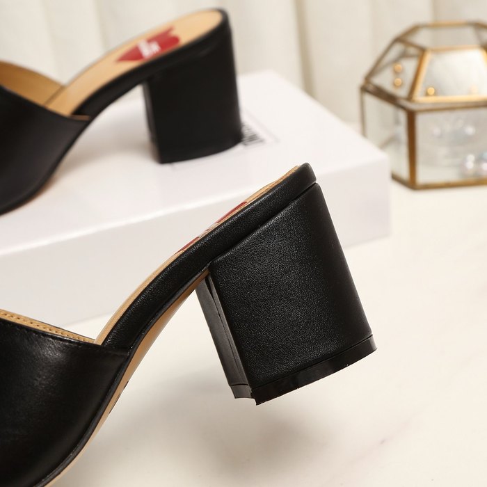 Moschino_Women_shoes_yupoo_Original_quality_size35-42