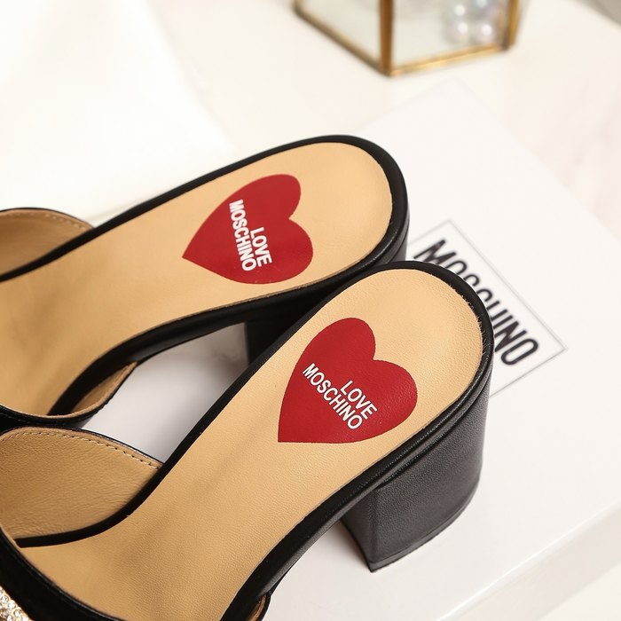 Moschino_Women_shoes_yupoo_Original_quality_size35-42