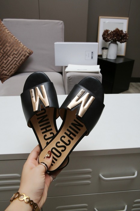 Moschino_Women_shoes_yupoo_Original_quality_size35-42