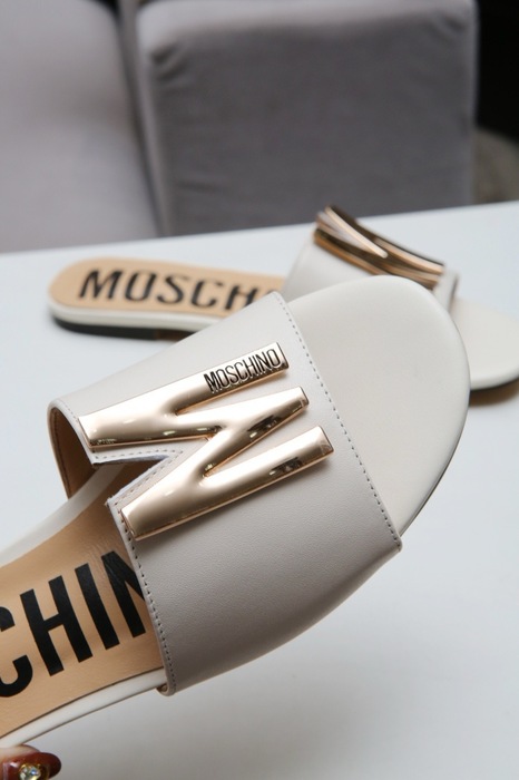 Moschino_Women_shoes_yupoo_Original_quality_size35-42