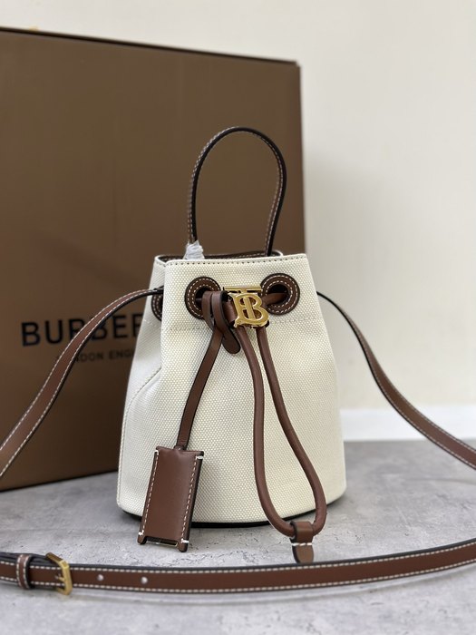 Burberry Bags High-Quality Yupoo Collection