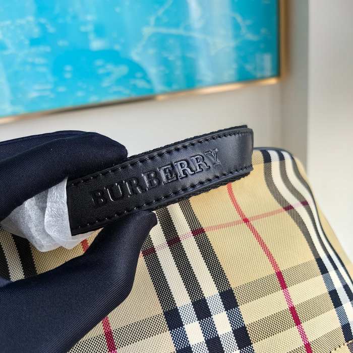 Burberry Bags High-Quality Yupoo Collection