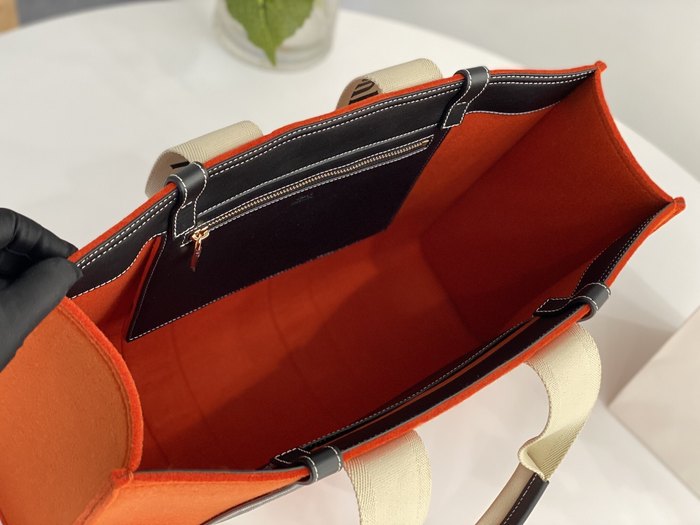 Chloe Tote with stylish features Brown 01A 2