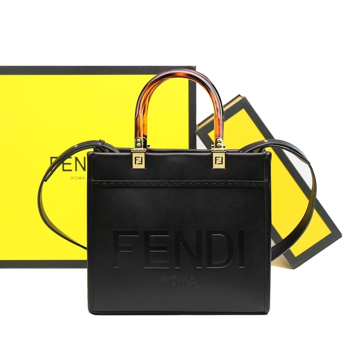 Fendi Tote with classic features Brown 01A