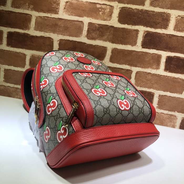 Gucci Backpack with trendy design Red 01A