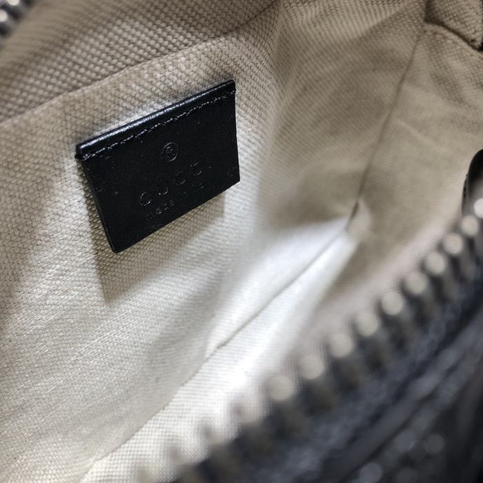 Gucci BagTypeTote Stylish and Functional Tote with Textured Surface Black 01A