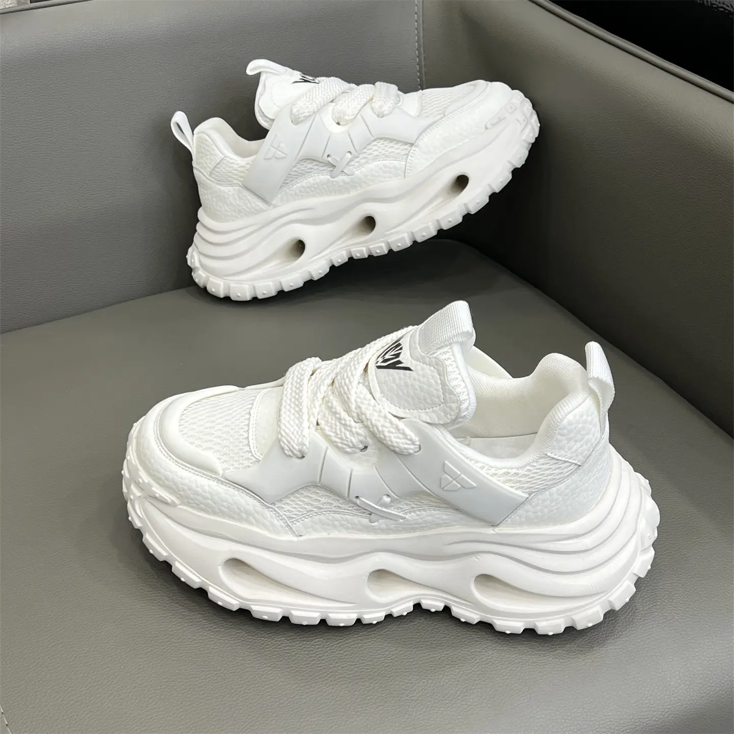 爆款休闲男鞋厚底运动潮鞋老爹鞋39-44