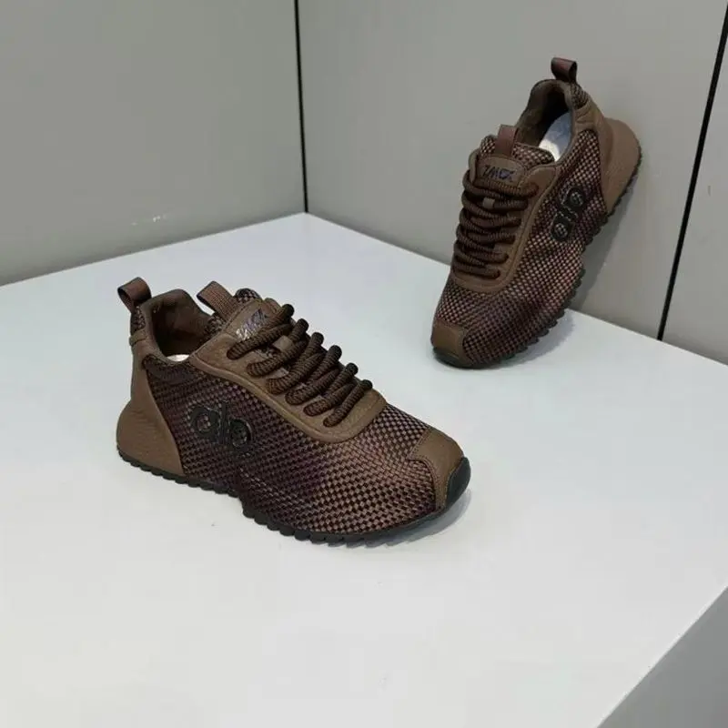 爆款包底鞋休闲运动潮鞋黑绿，白红，棕色