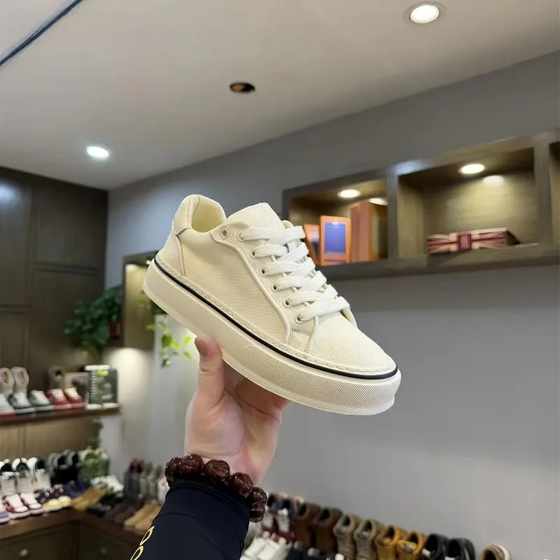 爆款男鞋休闲板鞋帆布鞋潮鞋39-44
