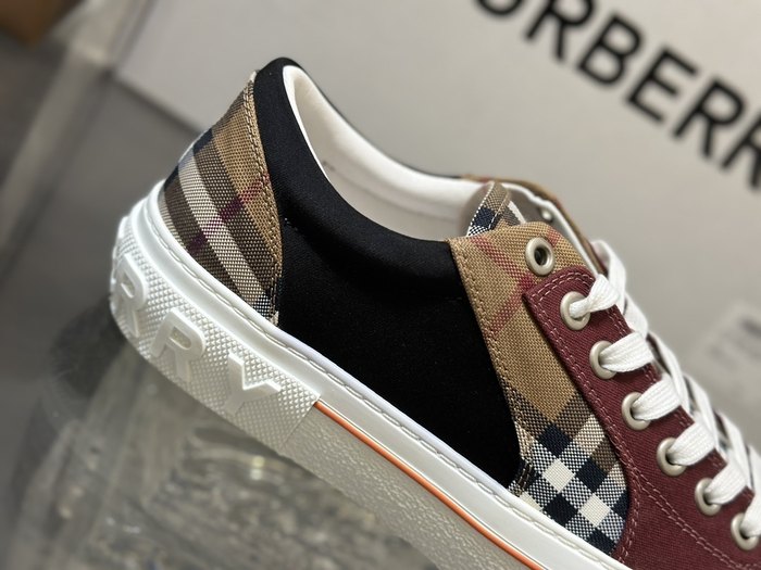 Burberry_shoes_Latest styles_2026_yupoo_Original_quality