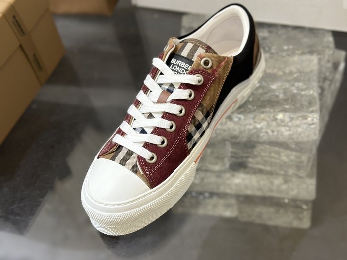 Burberry_shoes_Latest styles_2026_yupoo_Original_quality