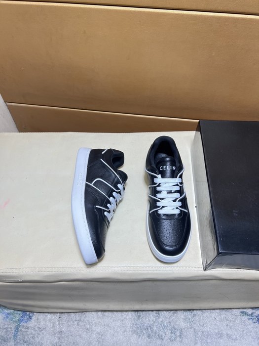 Celine Triomphe Low Black