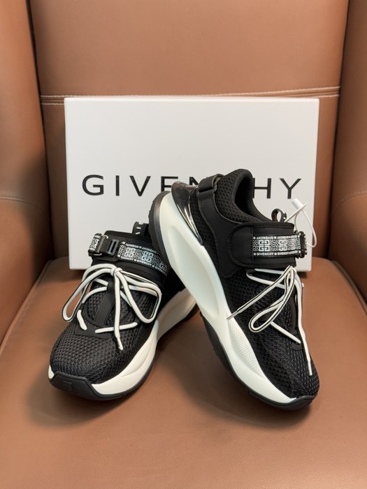 Givenchy_Men_shoes_yupoo_Original_quality