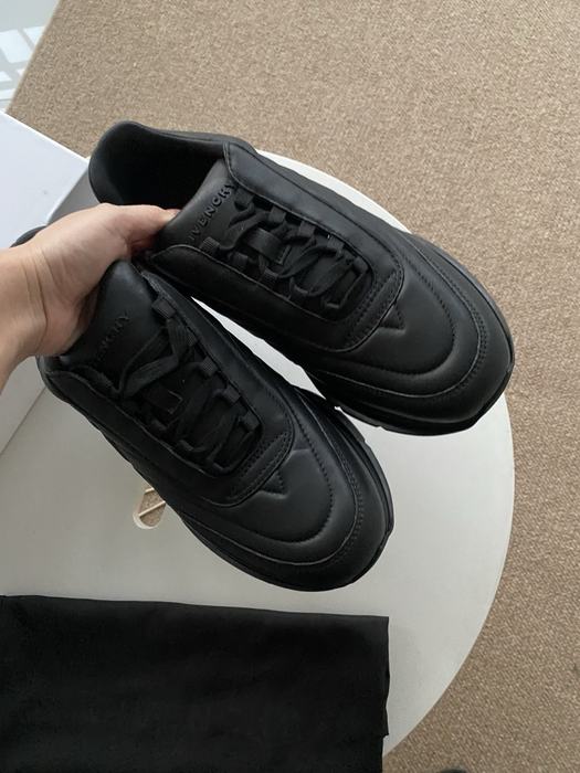 Givenchy_Men_shoes_yupoo_Original_quality