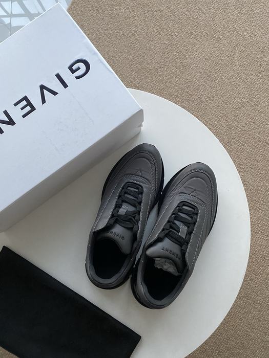 Givenchy_Men_shoes_yupoo_Original_quality