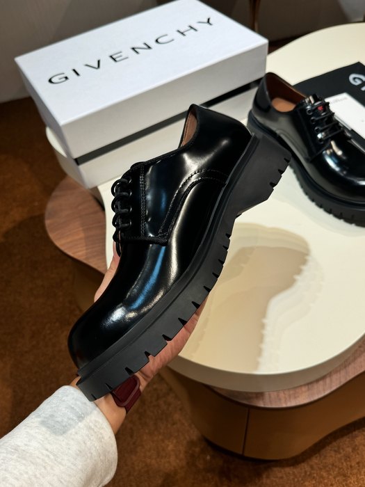 Givenchy_Men_shoes_yupoo_Original_quality