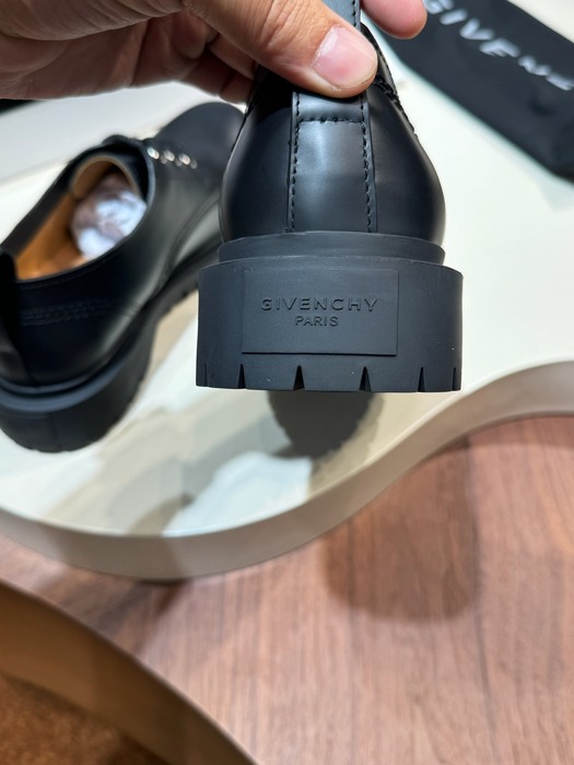 Givenchy_Men_shoes_yupoo_Original_quality