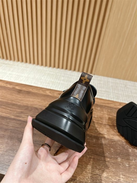 LouisVuitton_Men_shoes_yupoo_Original_quality