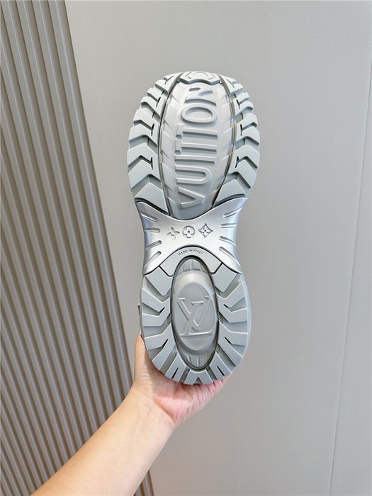 LouisVuitton_Men_shoes_yupoo_Original_quality