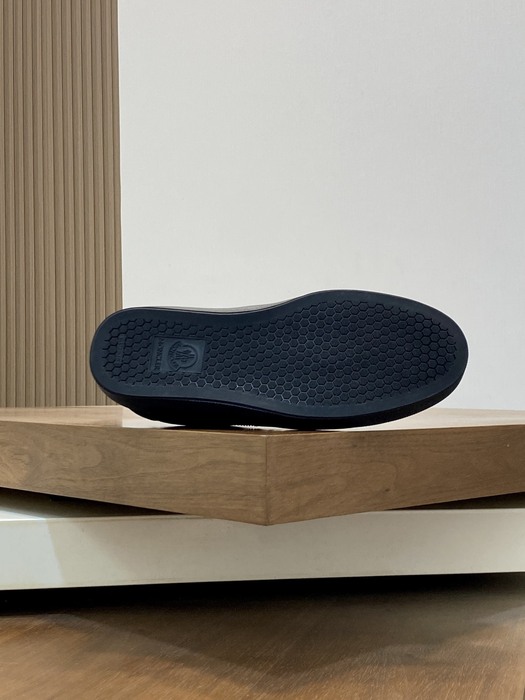 Moncler_Men_shoes_yupoo_Original_quality_size35-46