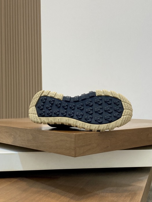 Moncler_Men_shoes_yupoo_Original_quality_size35-46