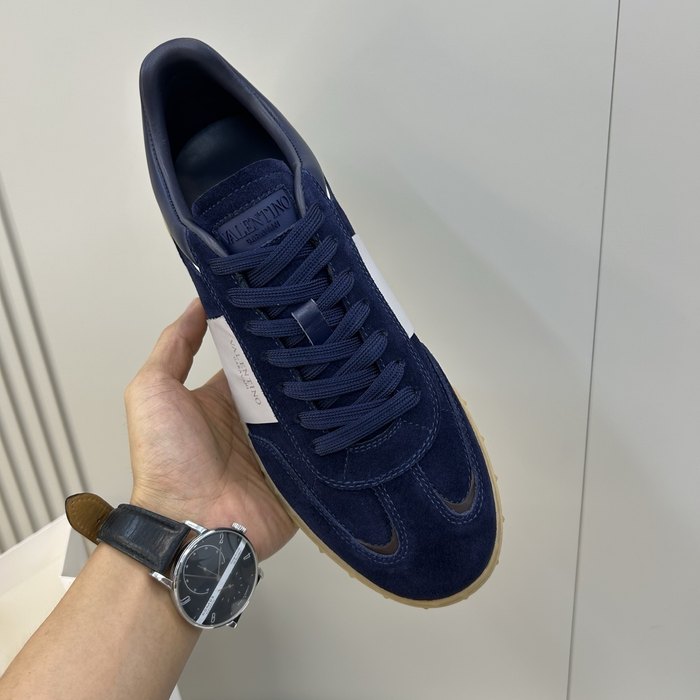 High-Quality Valentino Men's Shoes on Yupoo