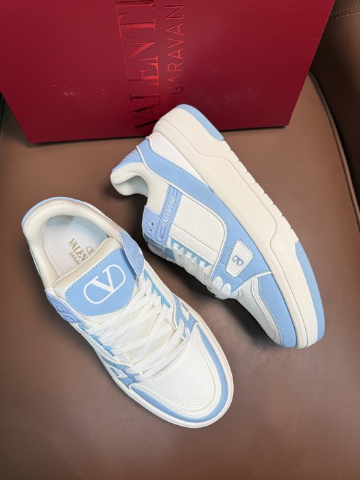 High-Quality Valentino Men's Shoes on Yupoo