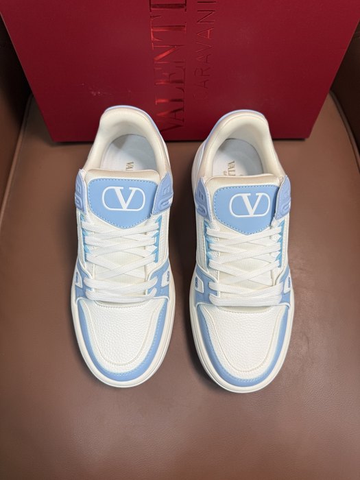 High-Quality Valentino Men's Shoes on Yupoo