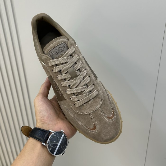 High-Quality Valentino Men's Shoes on Yupoo
