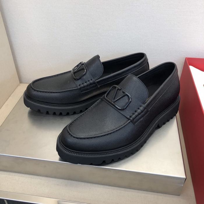High-Quality Valentino Men's Shoes on Yupoo