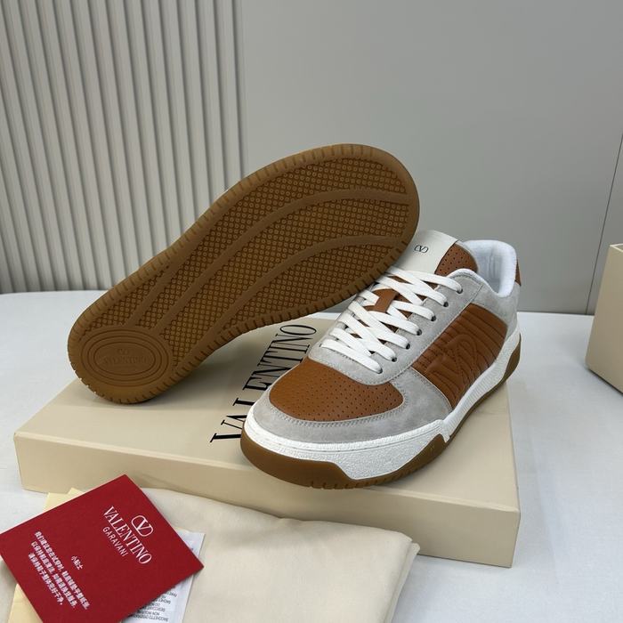 High-Quality Valentino Men's Shoes on Yupoo