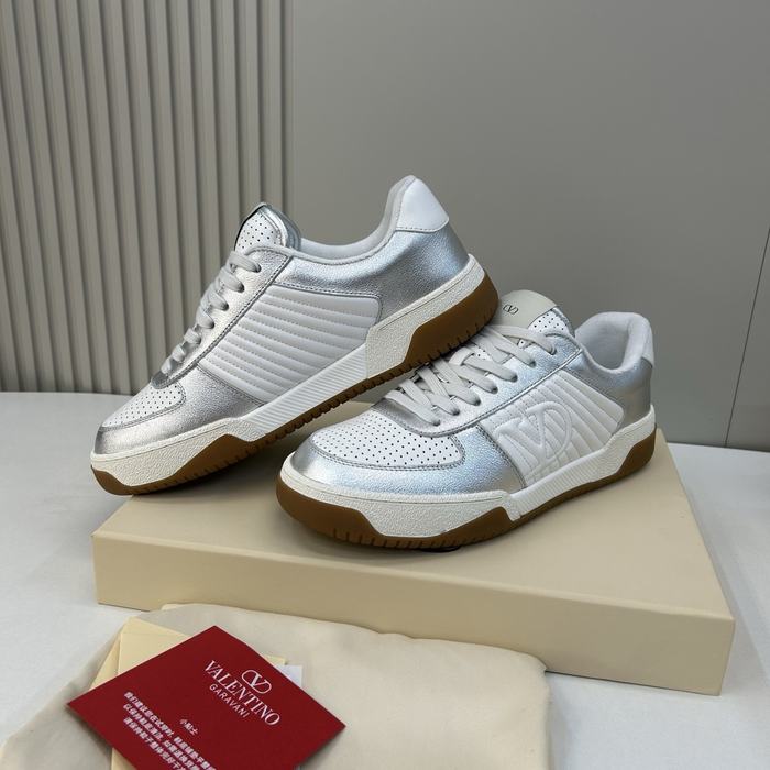 High-Quality Valentino Men's Shoes on Yupoo