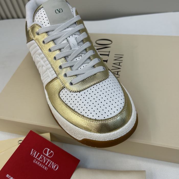 High-Quality Valentino Men's Shoes on Yupoo