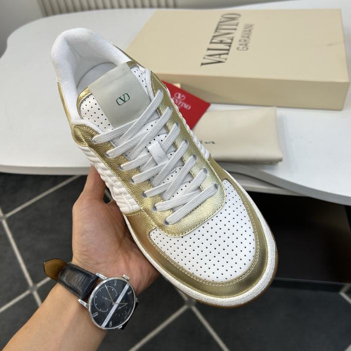 High-Quality Valentino Men's Shoes on Yupoo