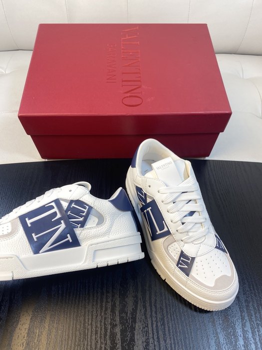 High-Quality Valentino Men's Shoes on Yupoo