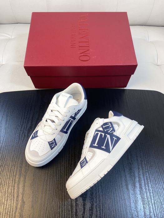 High-Quality Valentino Men's Shoes on Yupoo