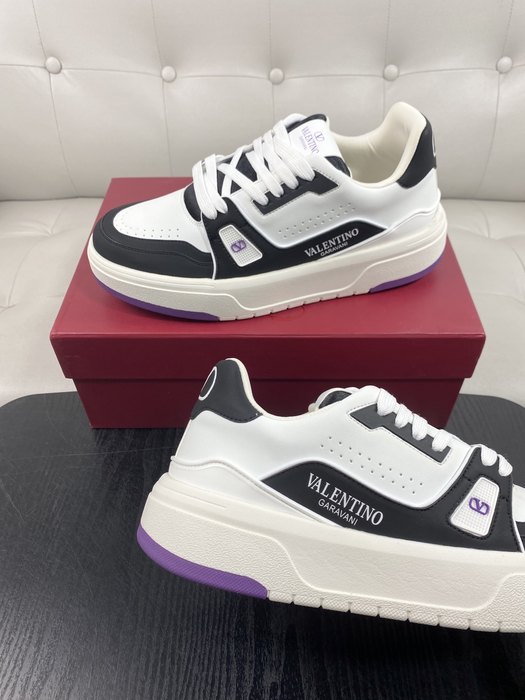 High-Quality Valentino Men's Shoes on Yupoo