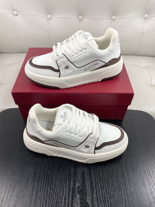 High-Quality Valentino Men's Shoes on Yupoo