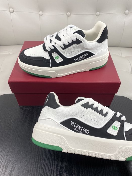 High-Quality Valentino Men's Shoes on Yupoo