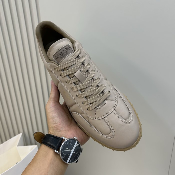High-Quality Valentino Men's Shoes on Yupoo