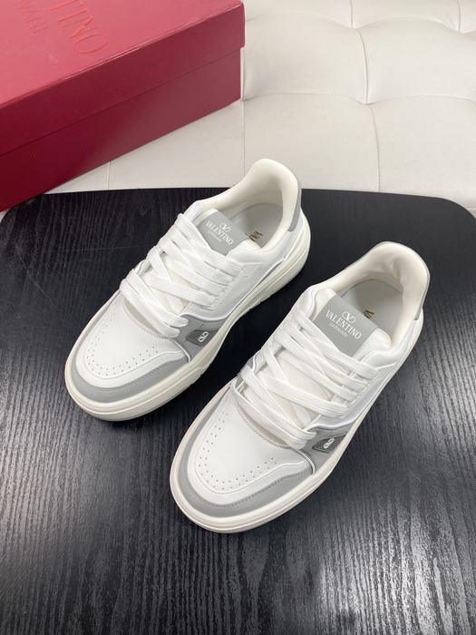 High-Quality Valentino Men's Shoes on Yupoo