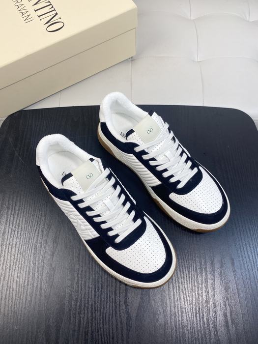 High-Quality Valentino Men's Shoes on Yupoo