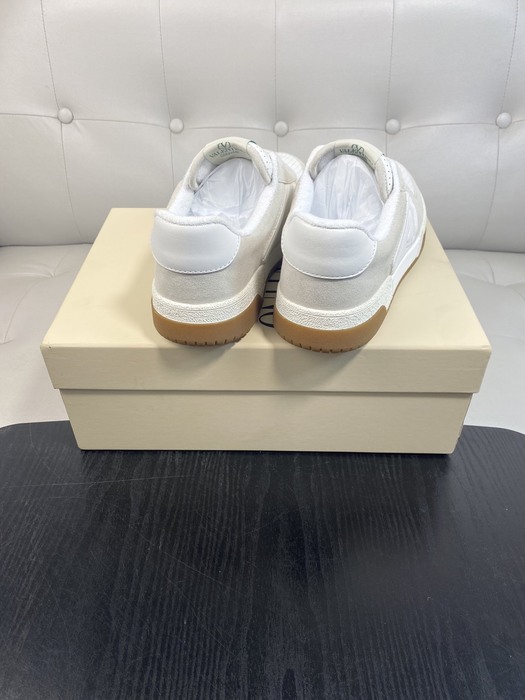 High-Quality Valentino Men's Shoes on Yupoo