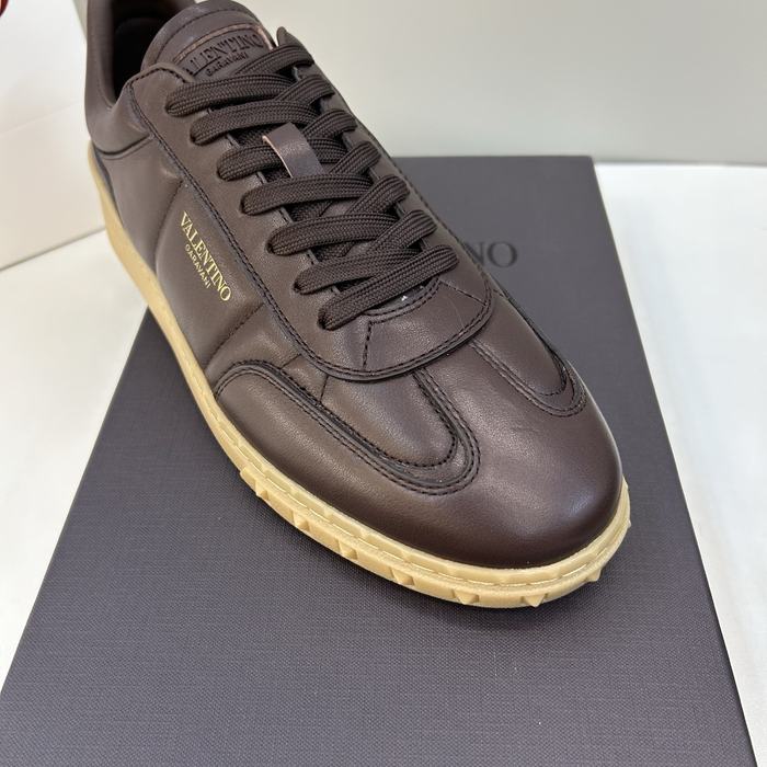 High-Quality Valentino Men's Shoes on Yupoo