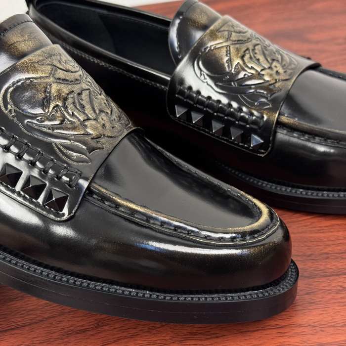 High-Quality Valentino Men's Shoes on Yupoo