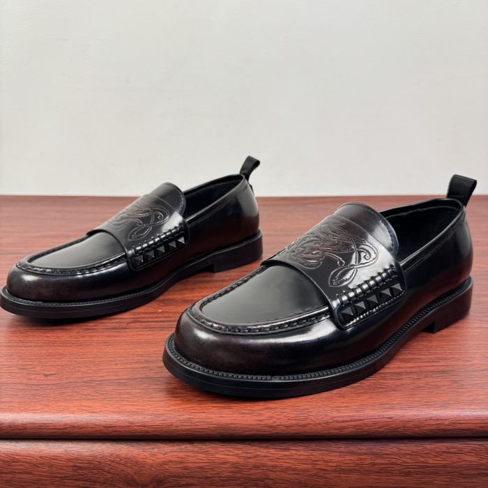 High-Quality Valentino Men's Shoes on Yupoo